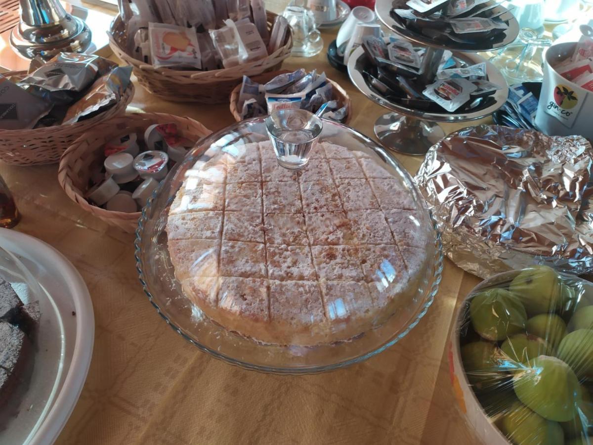 B&B La Seta Rossa กาลาโตเน ภายนอก รูปภาพ
