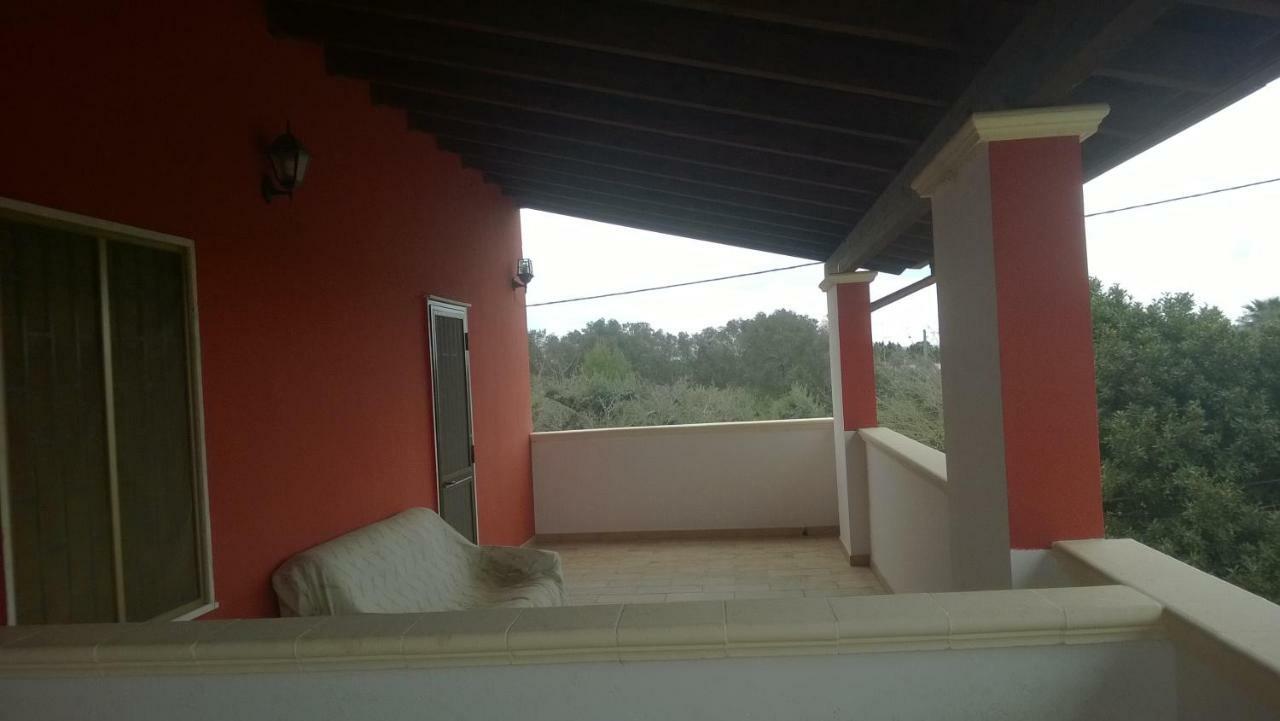 B&B La Seta Rossa กาลาโตเน ภายนอก รูปภาพ